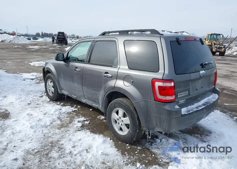 2010 Ford Escape Xlt z USA, uszkodzony, nr VIN 1FMCU0D75AKD24281